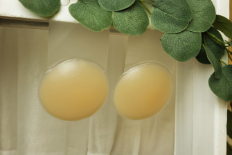 NALEPOVACÍ PODPRSENKA - SILIKON