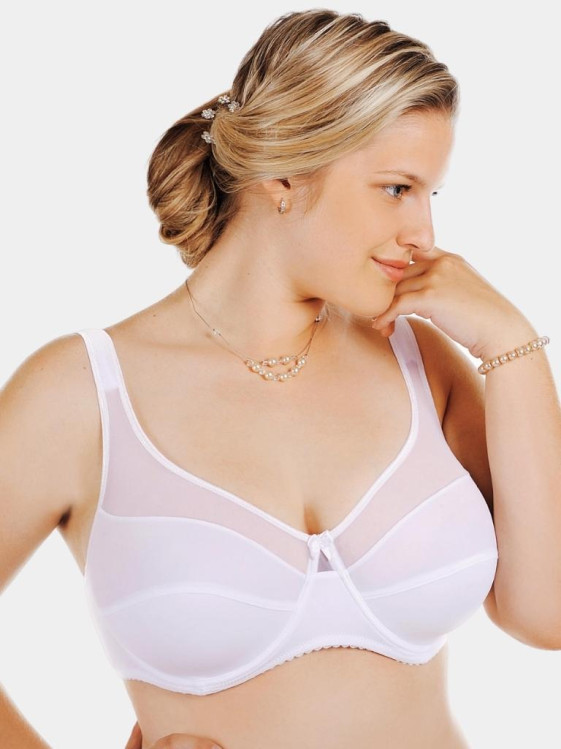 detail podprsenka DANIELA