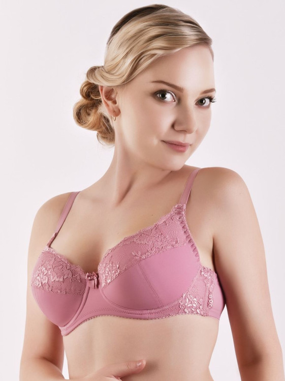 detail podprsenka LENKA