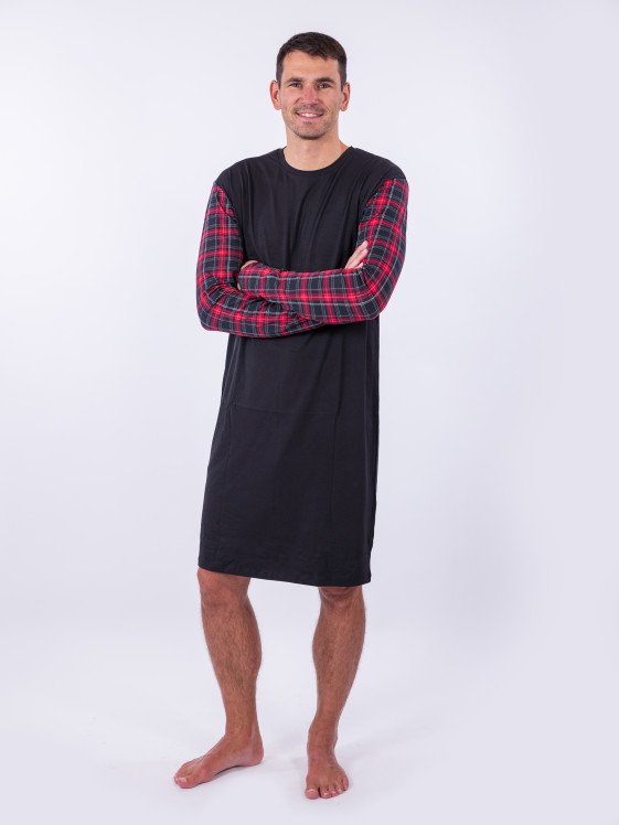 detail Noční košile BOB