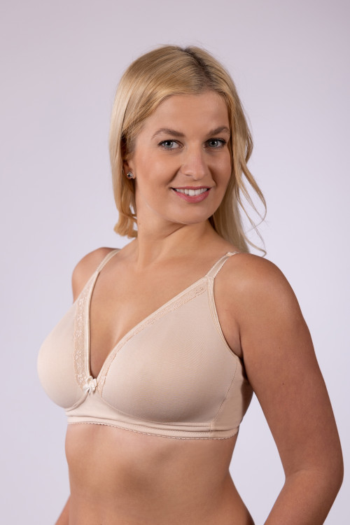 detail podprsenka MARTA